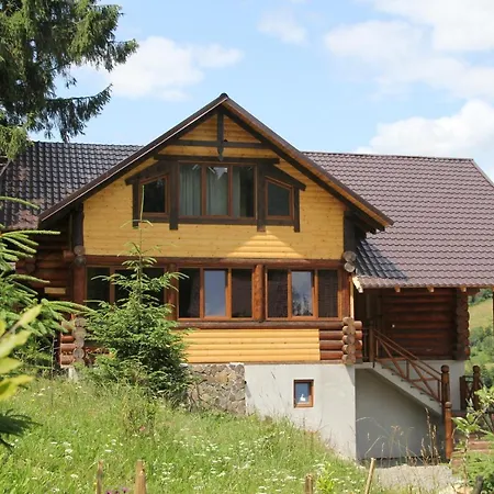 Izki Eco Resort *